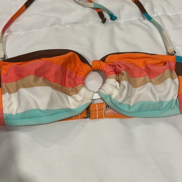 💎Bikini top size medium - Picture 2 of 3